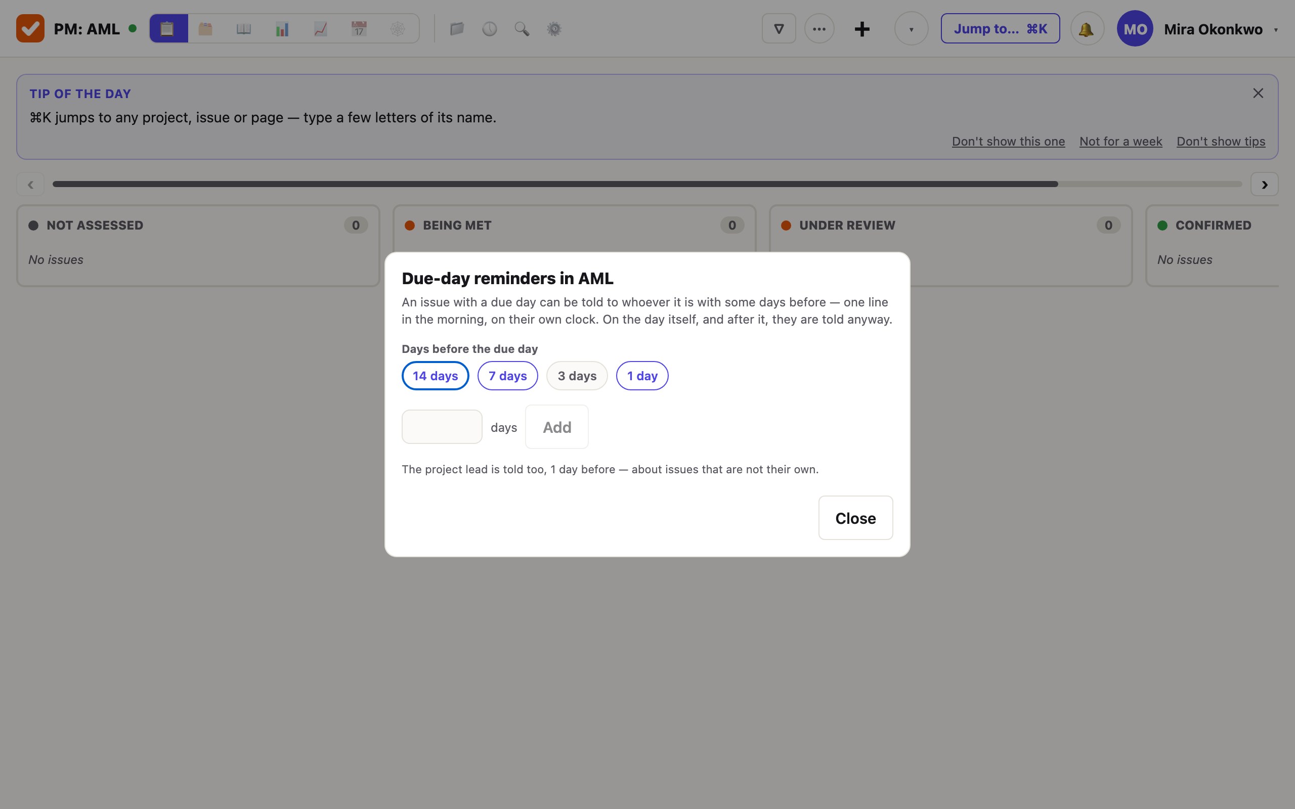 A sheet titled «Due-day reminders» with the steps 14 days, 7 days and 1 day chosen, and a line saying the project lead is told too, one day before, about issues that are not their own.